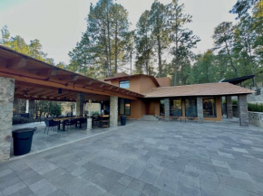 Cabaña en Tapalpa, Cabaña Monarca